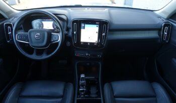 VOLVO XC 40 T4 HYBRIDE RECHARGEABLE GEARTRONIC 211 CH ( 129 CH + 82 CH ) INSCRIPTION complet