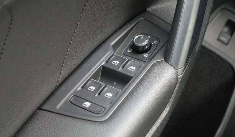 VOLKSWAGEN TIGUAN 2.0L TDI 150 CH R-LINE complet