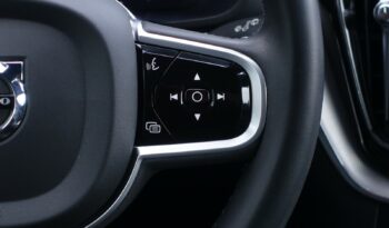 VOLVO XC 60 T6 HYBRIDE RECHARGEABLE GEARTRONIC AWD 253 + 87 CH R-DESIGN complet