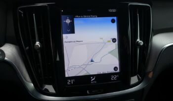 VOLVO V 60 T8 AWD GEARTRONIC 303CH + 87 CH HYBRIDE RECHARGEABLE R-DESIGN complet