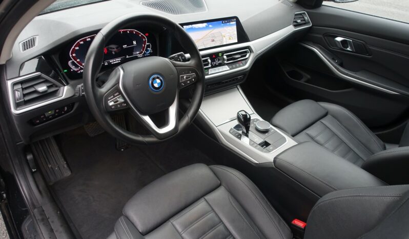 BMW 320 EA E-DRIVE TOURING 204 CH HYBRIDE RECHARGEABLE BVA complet