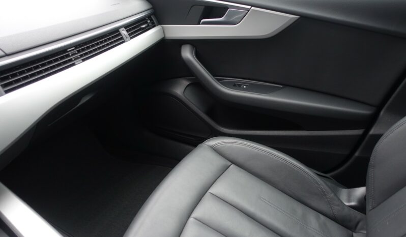 AUDI A5 SPORTBACK 30 TDI S-TRONIC MHEV 136 CH complet