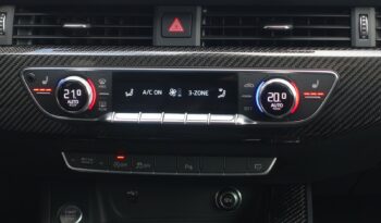 AUDI A4 AVANT 35 TDI MHEV PHASE 2 S-TRONIC COMPETITION 163 CH S-LINE complet