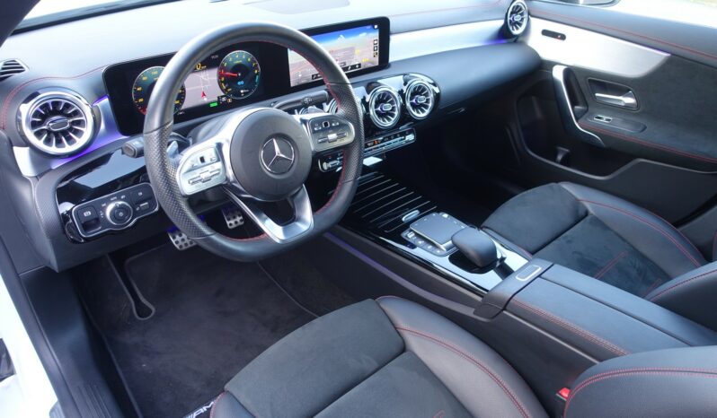 MERCEDES CLA 250 E 8G-DCT SHOOTING BRAKE 262 CH EQ POWER HYBRIDE RECHARGEABLE  AMG-LINE complet