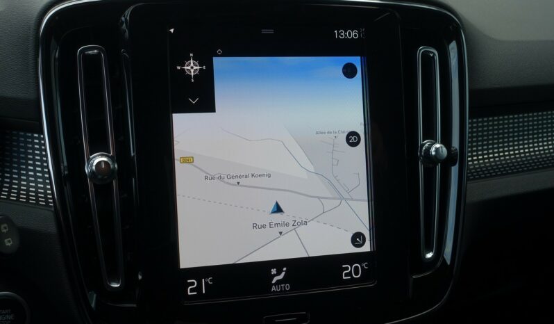 VOLVO XC 40 T4 HYBRIDE RECHARGEABLE GEARTRONIC 211 CH  R-DESIGN complet