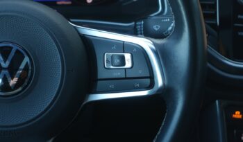 VOLKSWAGEN T-ROC 1.5 L TSI  R-LINE complet