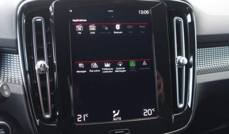 VOLVO XC 40 T4 HYBRIDE RECHARGEABLE GEARTRONIC 211 CH  R-DESIGN complet