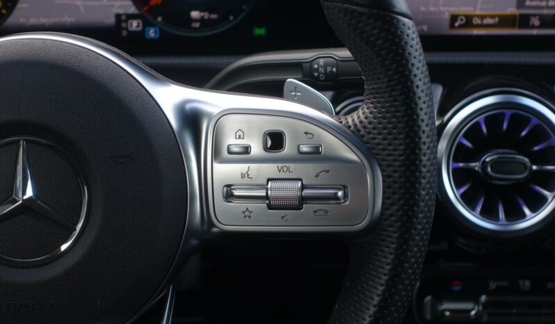 MERCEDES CLA 250 E 8G-DCT SHOOTING BRAKE 218 CH EQ POWER HYBRIDE RECHARGEABLE  AMG-LINE complet