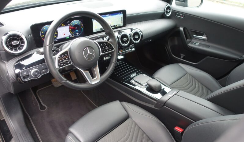 MERCEDES CLASSE A 250 E 218 CH HYBRIDE RECHARGEABLE 8G-DCT complet