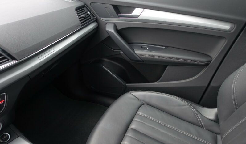 AUDI Q5 50 TFSI E 299 CH QUATTRO S-TRONIC HYBRIDE RECHARGEABLE complet