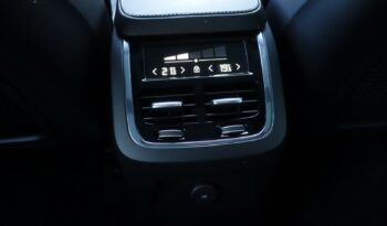 VOLVO XC 90 T8 4WD 7 PLACES HYBRIDE RECHARGEABLE GEARTRONIC 390 CH  R-DESIGN complet