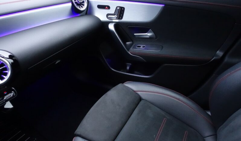MERCEDES CLA 250 E 8G-DCT SHOOTING BRAKE 262 CH EQ POWER HYBRIDE RECHARGEABLE  AMG-LINE complet