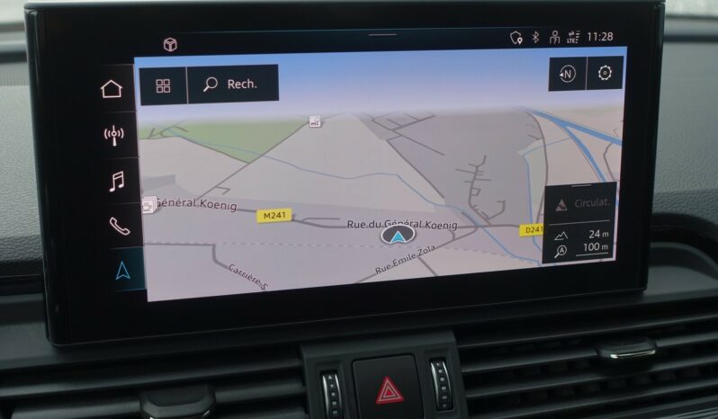 AUDI Q5 50 TFSI E 299 CH QUATTRO S-TRONIC HYBRIDE RECHARGEABLE complet