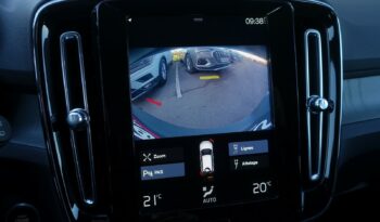 VOLVO XC 40 T4 HYBRIDE RECHARGEABLE GEARTRONIC 211 CH ( 129 CH + 82 CH ) INSCRIPTION complet