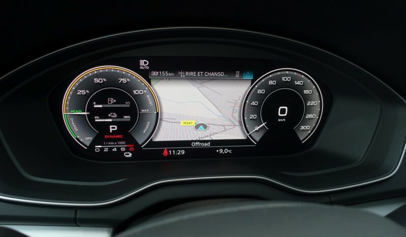 AUDI Q5 50 TFSI E 299 CH QUATTRO S-TRONIC HYBRIDE RECHARGEABLE complet