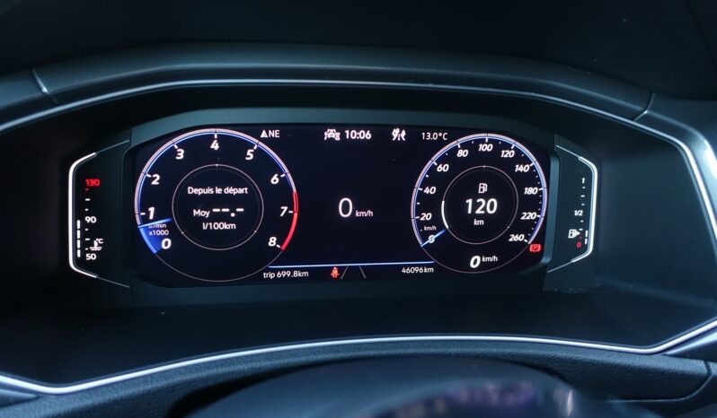 VOLKSWAGEN T-ROC 1.5 L TSI  R-LINE complet