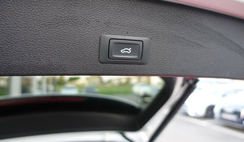 AUDI Q2 30 TDI 116 CH S-LINE complet