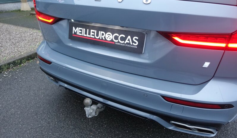 VOLVO V 60 T8 AWD HYBRIDE RECHARGEABLE GEARTRONIC 318 CH + 87  R-DESIGN complet