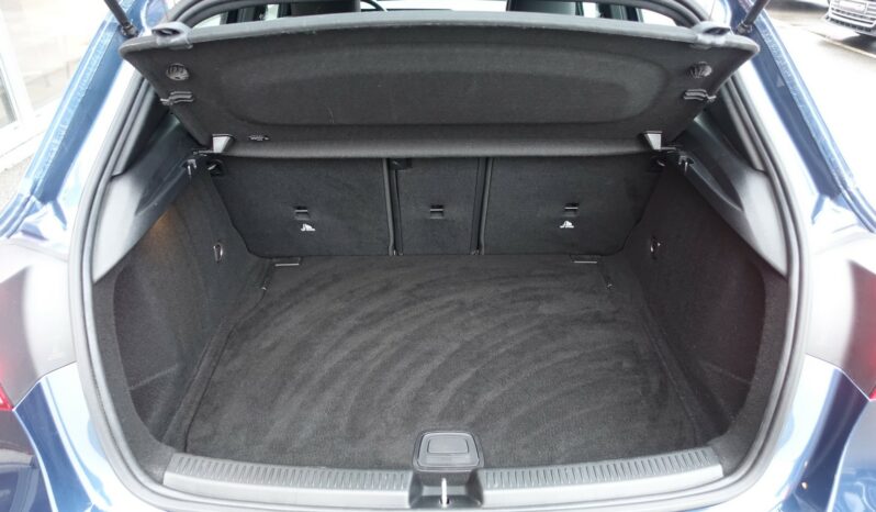 MERCEDES CLASSE A 180D 7G-DCT complet