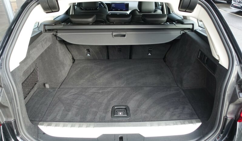 BMW 320 E TOURING HYBRIDE RECHARGEABLE 204 CH complet