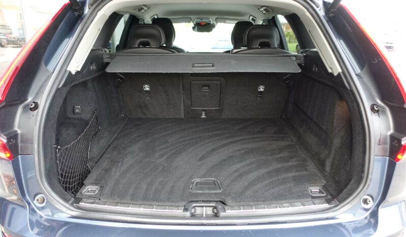 VOLVO XC 60 D4 2.0 L GEARTRONIC 163CH INSCRIPTION complet