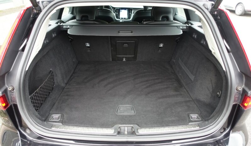 VOLVO V 60 D3 2.0 L 150CH  MOMENTUM complet