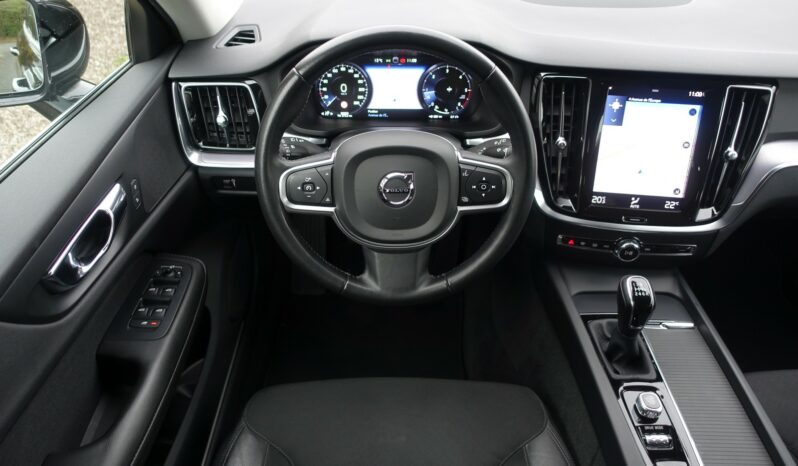 VOLVO V 60 D3 2.0 L 150CH  MOMENTUM complet