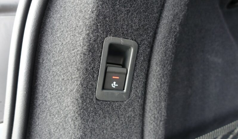 AUDI A4 AVANT 35 TDI MHEV PHASE 2 S-TRONIC COMPETITION 163 CH S-LINE complet