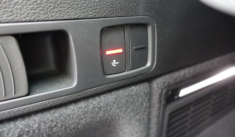 AUDI Q5 50 TFSI E 299 CH QUATTRO S-TRONIC HYBRIDE RECHARGEABLE complet