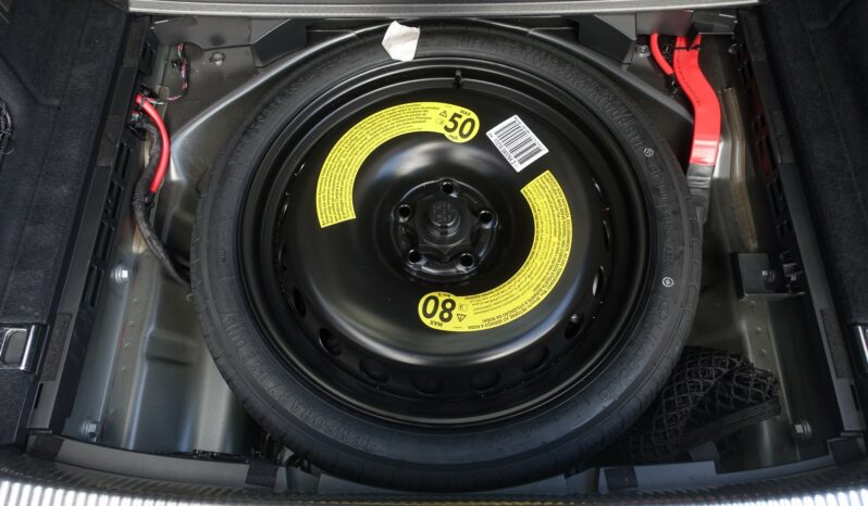 AUDI A4 AVANT 35 TDI MHEV PHASE 2 S-TRONIC COMPETITION 163 CH S-LINE complet