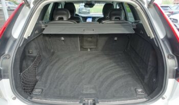 VOLVO XC 60 D4 2.0 L GEARTRONIC 163CH MOMENTUM complet