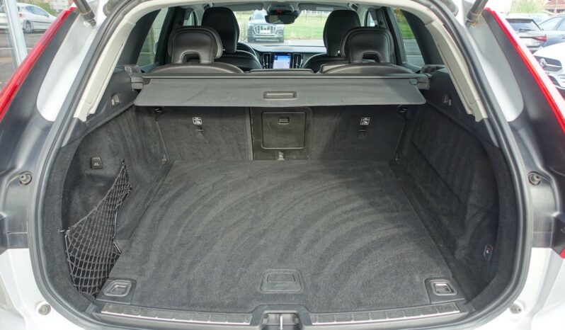 VOLVO XC 60 D4 2.0 L GEARTRONIC 163CH MOMENTUM complet