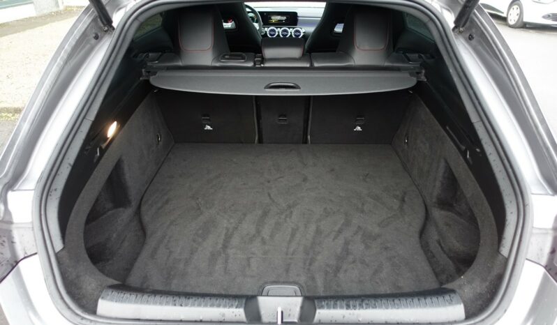 MERCEDES CLA 250 E 8G-DCT SHOOTING BRAKE 262 CH EQ POWER HYBRIDE RECHARGEABLE  AMG-LINE complet