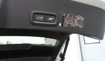 VOLVO XC 40 T4 HYBRIDE RECHARGEABLE GEARTRONIC 211 CH  R-DESIGN complet