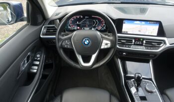 BMW 320 E TOURING HYBRIDE RECHARGEABLE 204 CH complet