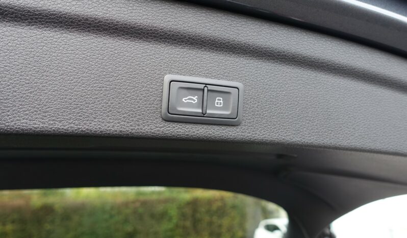 AUDI Q3 SPORTBACK 35 TDI 150 CH S-TRONIC  S-LINE complet