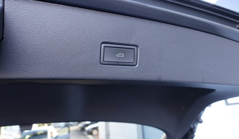 VOLKSWAGEN T-ROC 1.5 L TSI  R-LINE complet