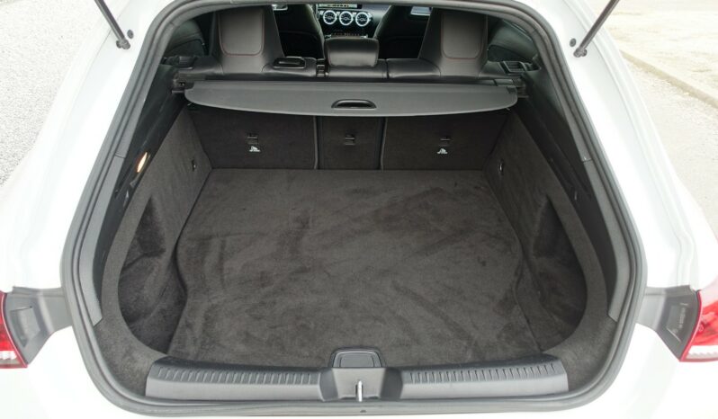 MERCEDES CLA SHOOTING BRAKE 250E 8G-DCT 218 CH HYBRIDE RECHARGEABLE 160 CH + 75 KW  AMG-LINE complet
