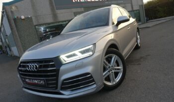 AUDI Q5 55 TFSI E 252 CH QUATTRO S-TRONIC HYBRIDE RECHARGEABLE  S-LINE complet
