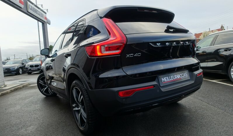 VOLVO XC 40 T4 HYBRIDE RECHARGEABLE GEARTRONIC 211 CH  R-DESIGN complet