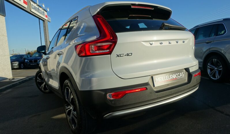 VOLVO XC 40 T4 HYBRIDE RECHARGEABLE GEARTRONIC 211 CH ( 129 CH + 82 CH ) INSCRIPTION complet