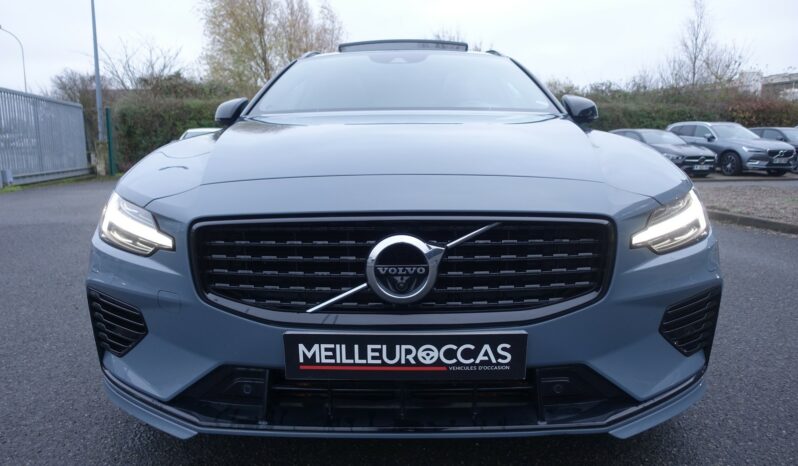 VOLVO V 60 T8 AWD HYBRIDE RECHARGEABLE GEARTRONIC 318 CH + 87  R-DESIGN complet
