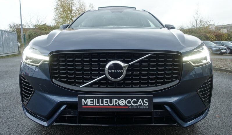 VOLVO XC 60 T6 HYBRIDE RECHARGEABLE GEARTRONIC AWD 253 + 87 CH R-DESIGN complet