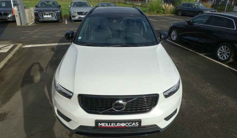 VOLVO XC 40 T4 HYBRIDE RECHARGEABLE GEARTRONIC 211 CH  R-DESIGN complet