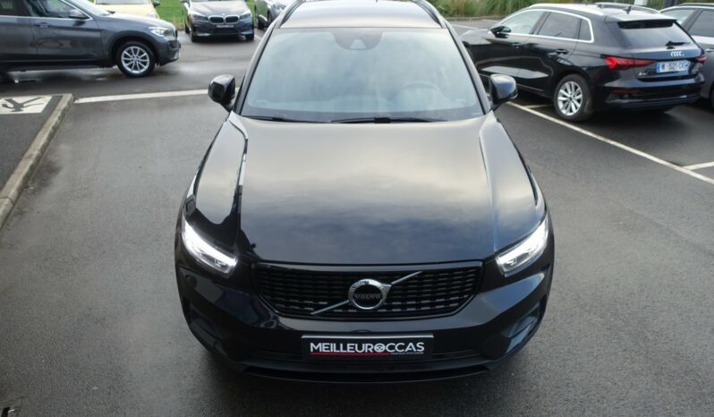 VOLVO XC 40 T4 HYBRIDE RECHARGEABLE GEARTRONIC 211 CH  R-DESIGN complet