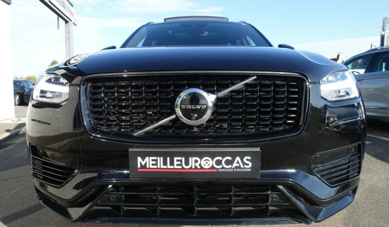 VOLVO XC 90 T8 4WD 7 PLACES HYBRIDE RECHARGEABLE GEARTRONIC 390 CH  R-DESIGN complet
