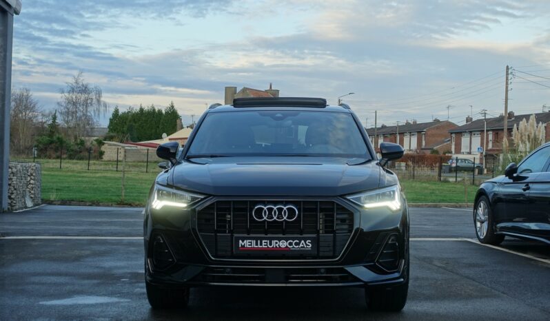 AUDI Q3 45 TFSI E S-TRONIC 245 CH HYBRIDE RECHARGEABLE complet