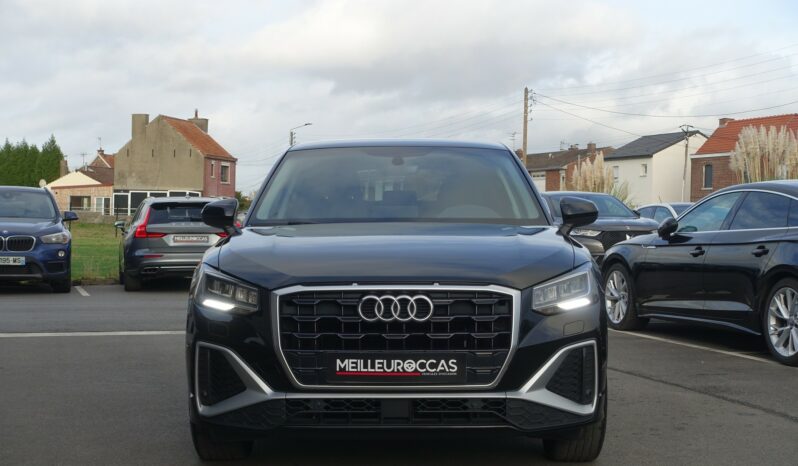 AUDI Q2 35 TFSI 150 CH S-TRONIC S-LINE complet