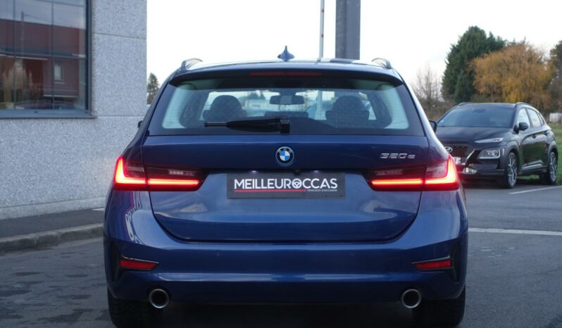 BMW 320 E TOURING HYBRIDE RECHARGEABLE 204 CH complet
