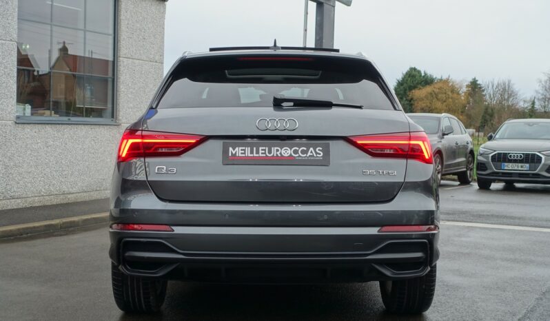 AUDI Q3 35 TFSI 150 CH S-TRONIC  S-LINE complet